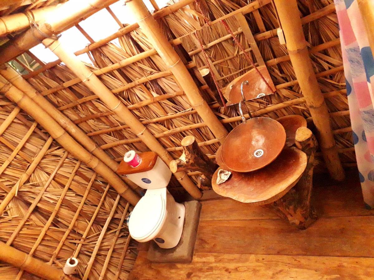 El Bamboo Cabins Balgue Exterior foto