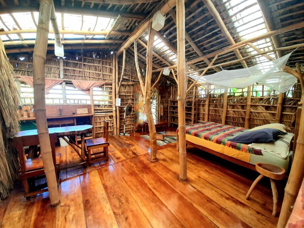 El Bamboo Cabins Balgue Exterior foto